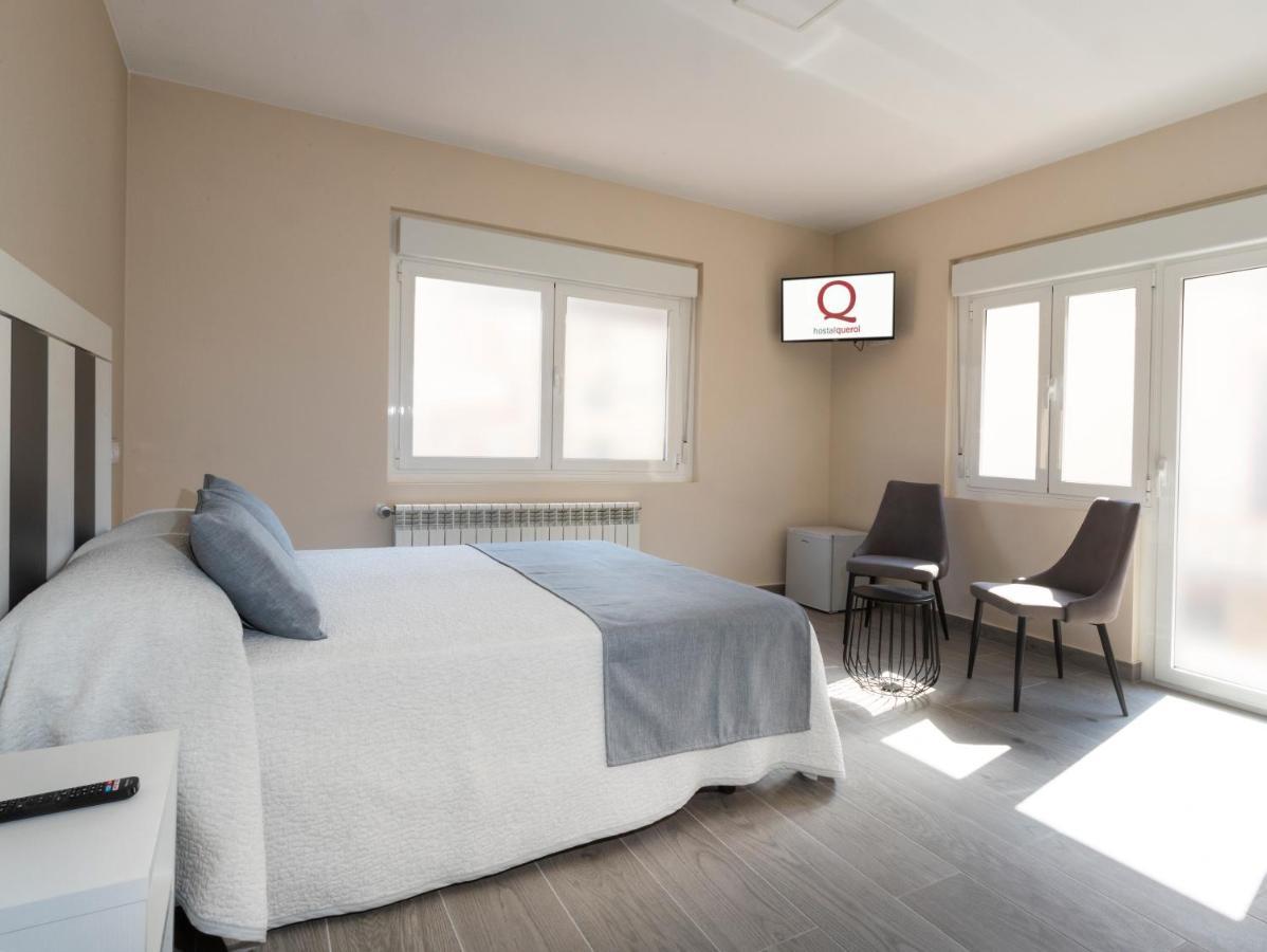 Hotel Querol Валдеробрес Екстериор снимка