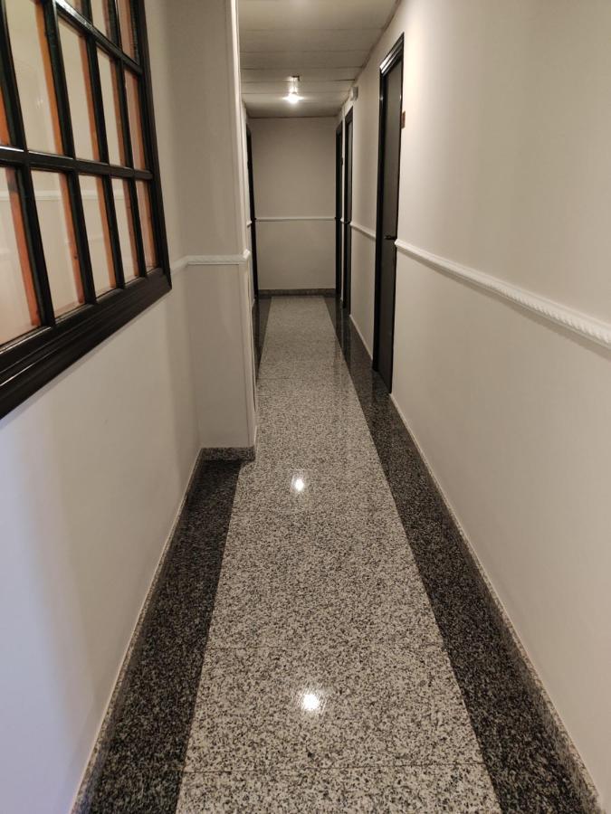 Hotel Querol Валдеробрес Екстериор снимка